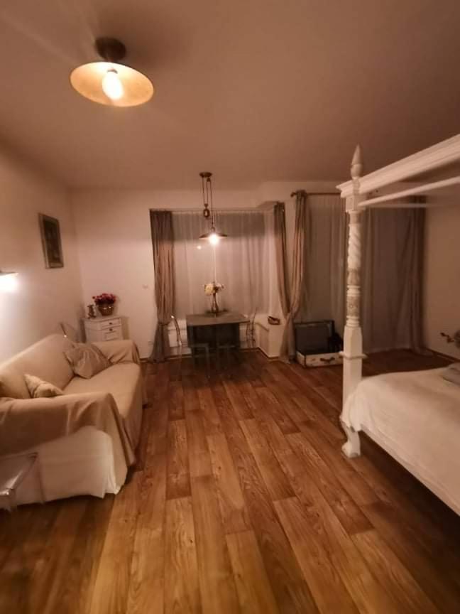 Ferienwohnung Poetic Mikulov Exterior foto